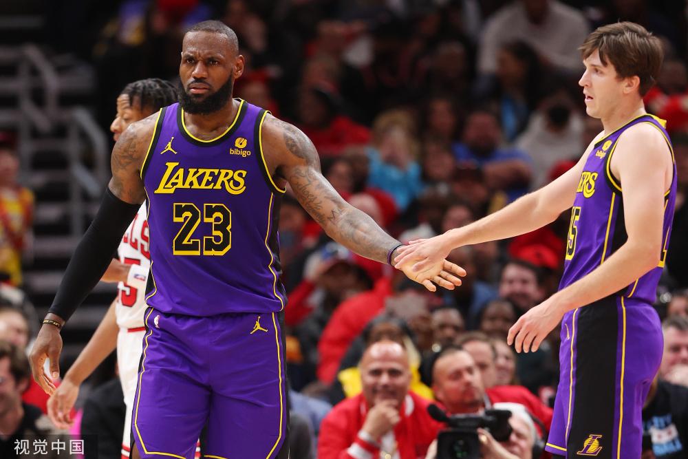 在多个国际 在多个国际