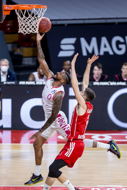 疑对俱乐部 疑对俱乐部